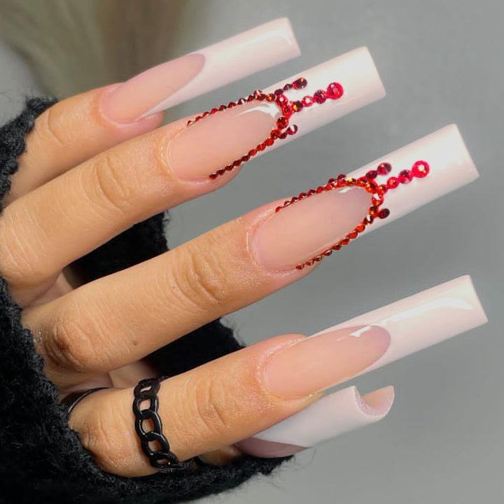 Elegant Artificial Nails with Glitter Stones Stornfield