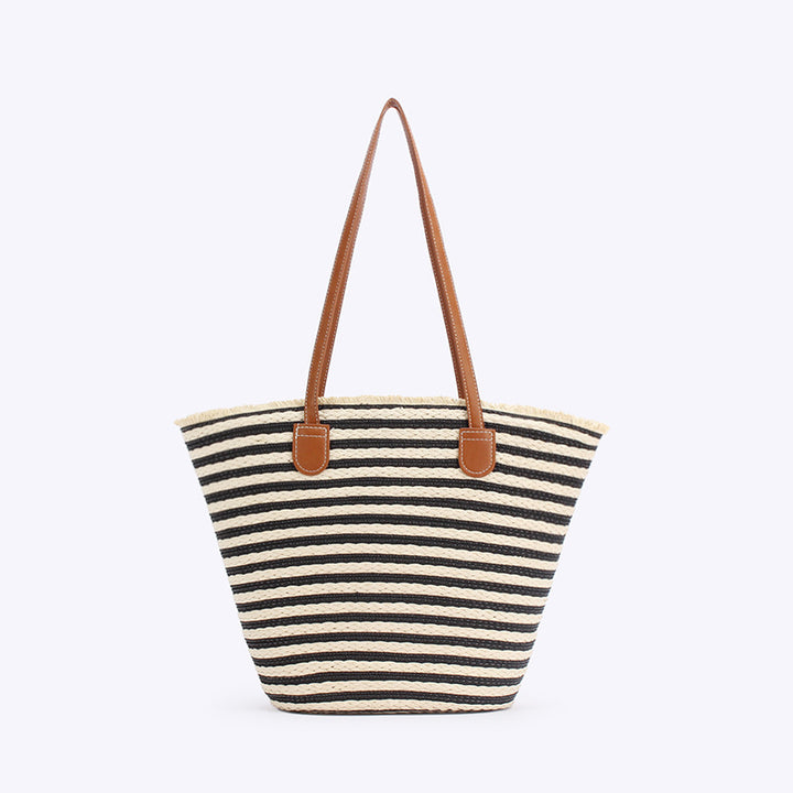 Generous beach bag with leather handles Stornfield