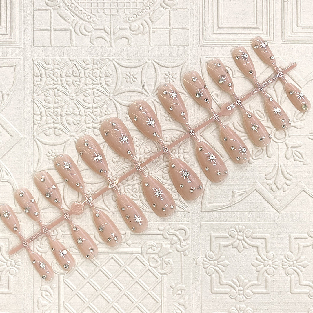 Elegant Decorative Press-On Nail Tips Stornfield