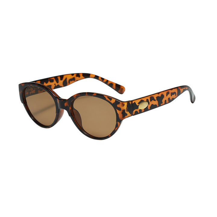 Women's fashionable retro sunglasses in contemporary style Stornfield