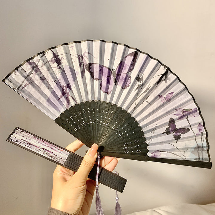 Elegant fan with elaborate butterfly motif Stornfield