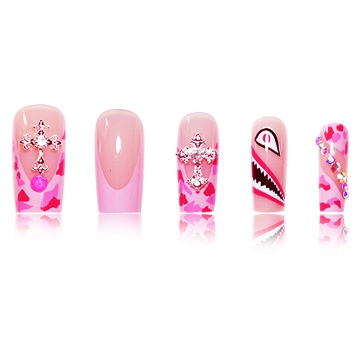 Trendy Artistic Press-On Nail Enhancements Stornfield