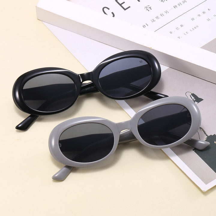 Women Retro-inspired Sunglasses with Wide Frame Stornfield