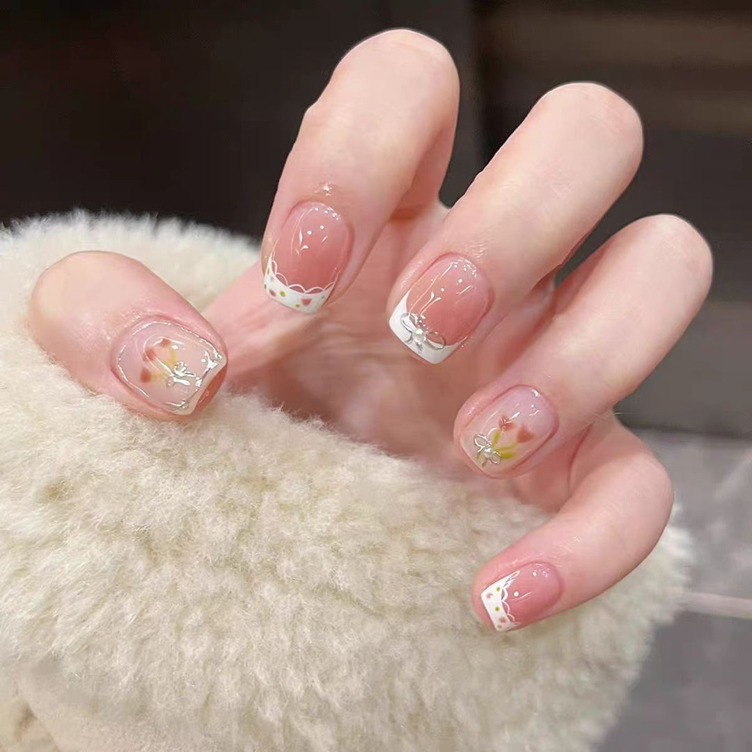 Floral-Themed Press-On Nail Set Stornfield