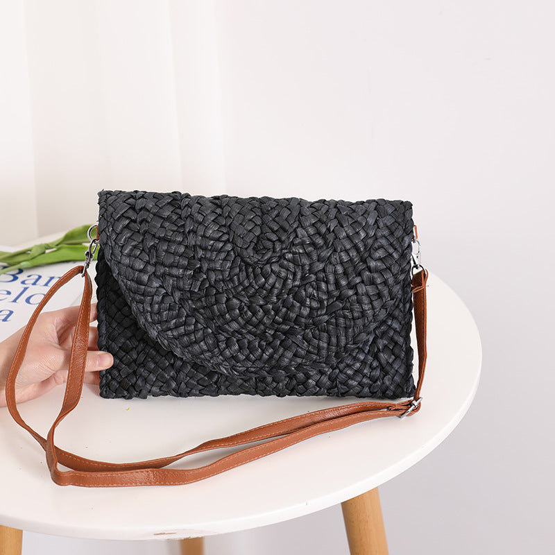 Handcrafted basket bag in elegant wave pattern Stornfield