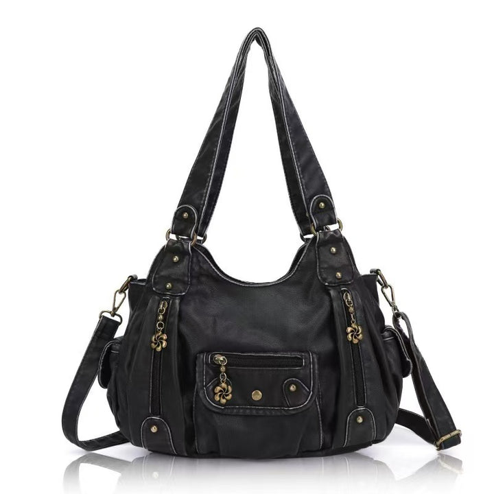 Fashionable shoulder bag with elegant details Stornfield
