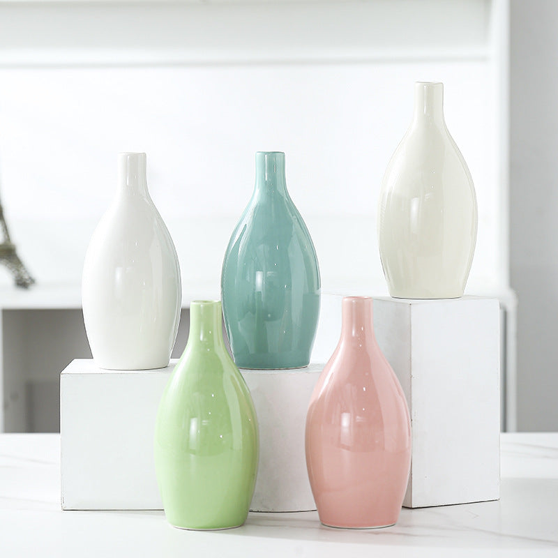 Elegant Decorative Ceramic Vessel Stornfeild