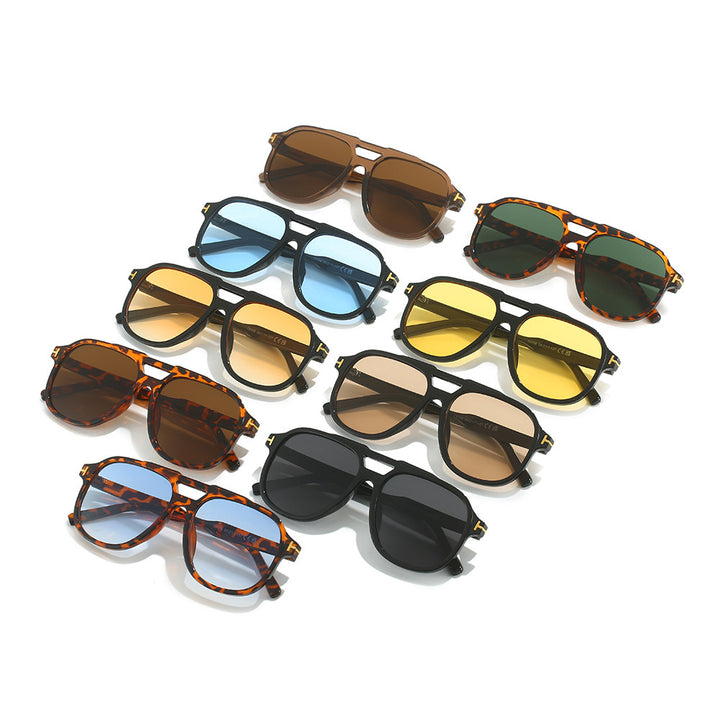 Retro-Inspired Oversized Sunglasses Stornfield