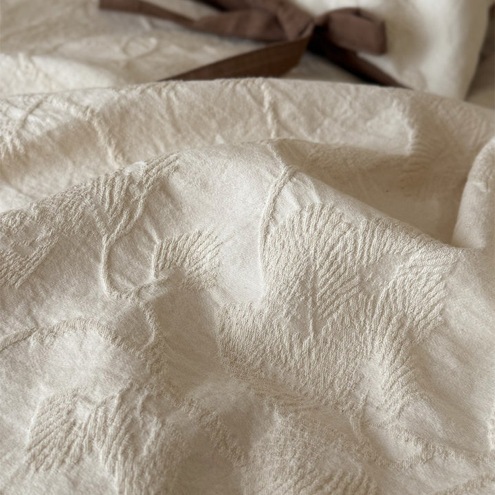 Reversible Textured Cotton-Linen Duvet Cover Set with Embroidered Butterfly Motifs & Corner Tie Closures
