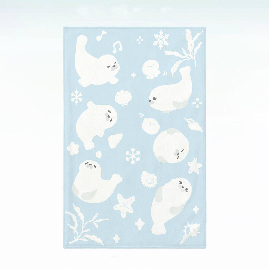 Sea Life-Themed Plush Throw Blanket