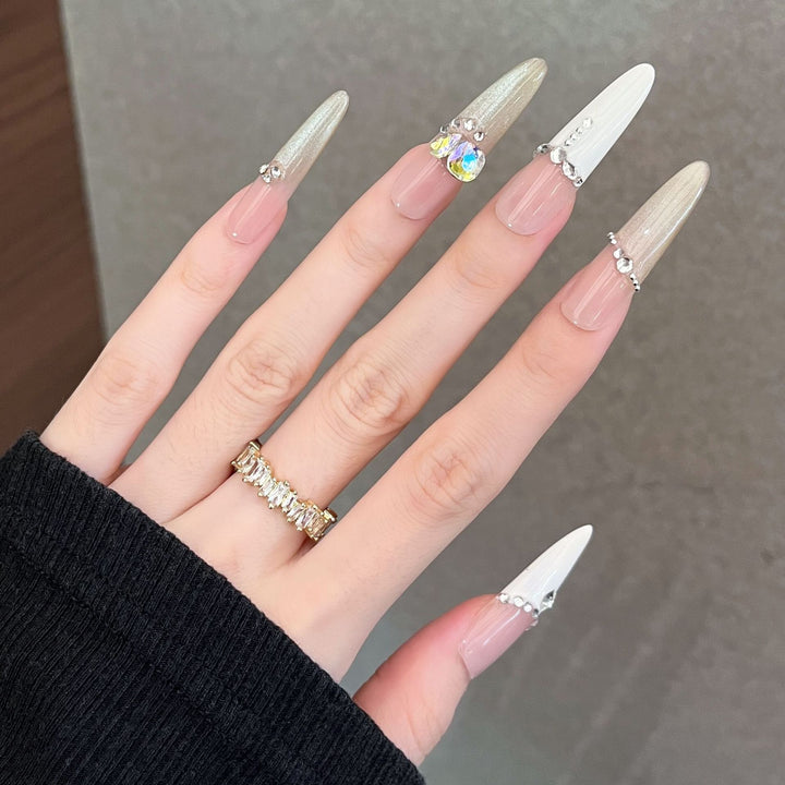 Elegant Decorative Press-On Nail Set Stornfield
