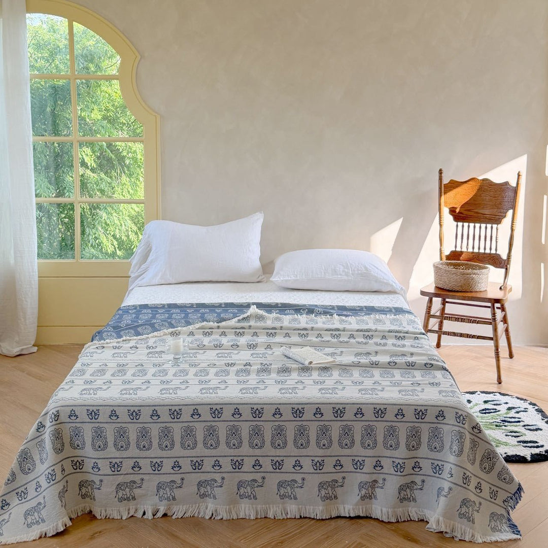 Oversized Woven Cotton Bedspread Throw with Fringe