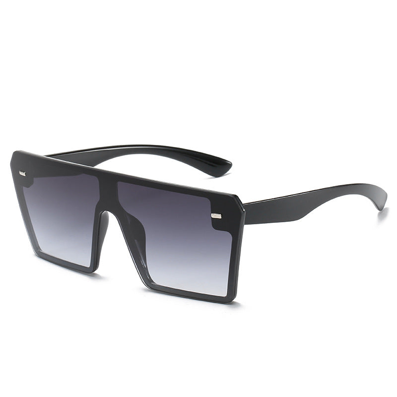Women's Oversized Sunglasses in Futuristic Design Stornfield