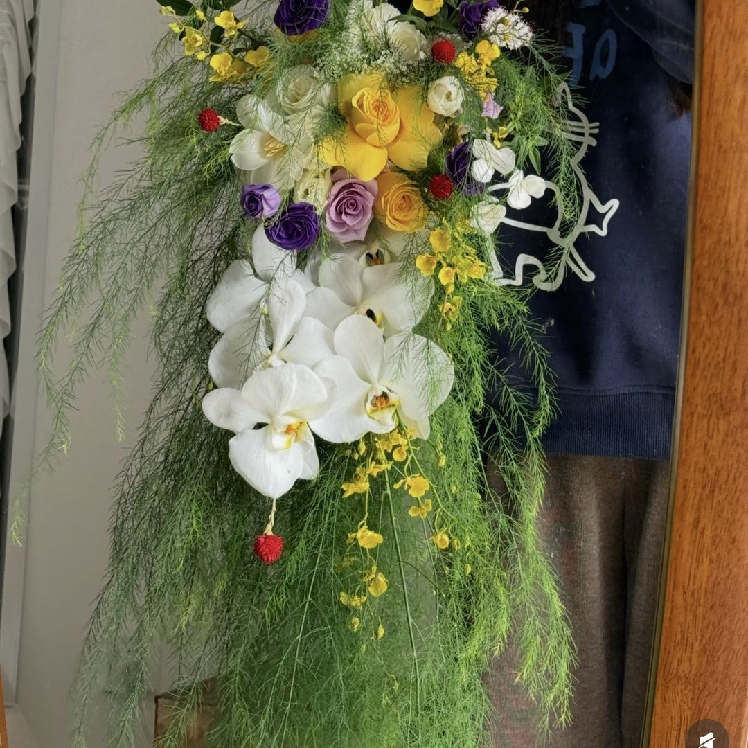 Decorative Hanging Floral Bouquet