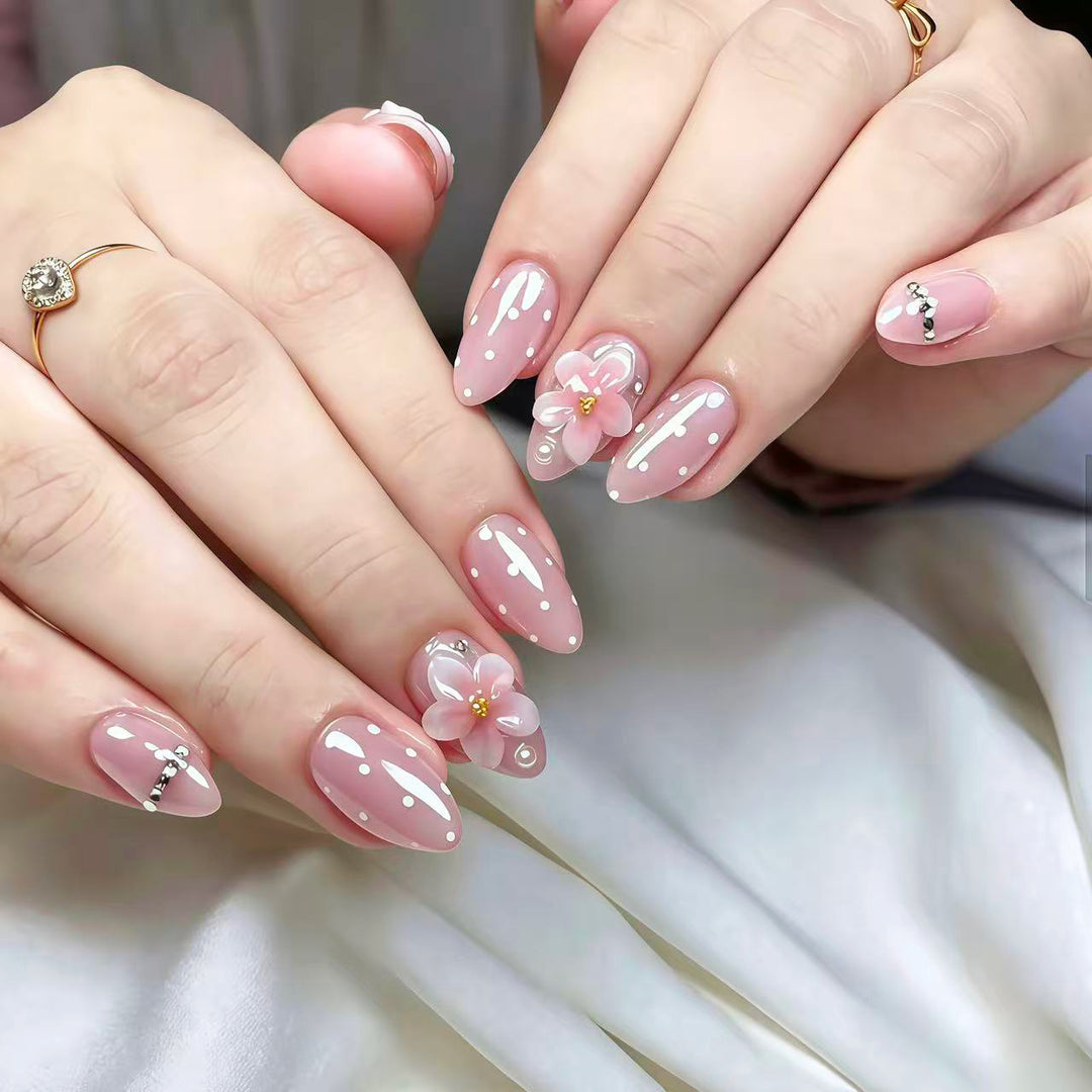 Decorative Floral Press-On Nail Set 1790746157