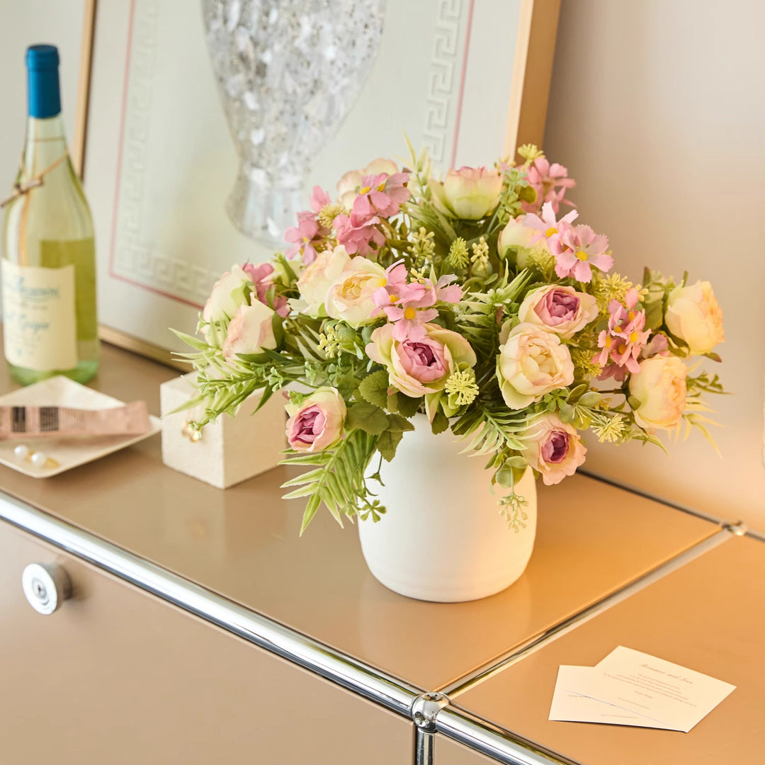 Elegant Floral Centerpiece Arrangement