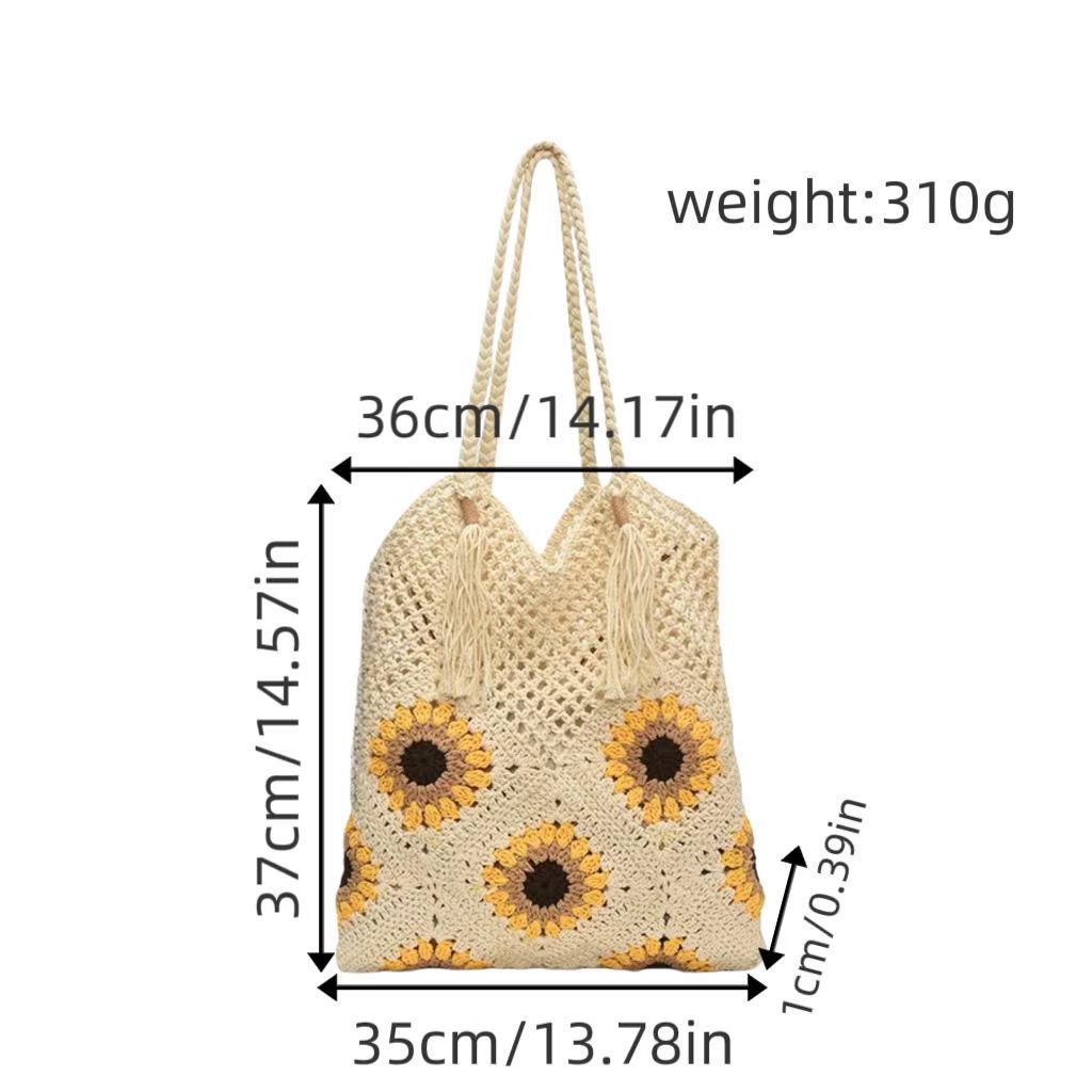 Large and Flexible Bag Made of Natural Material with Flower Pattern Stornfield