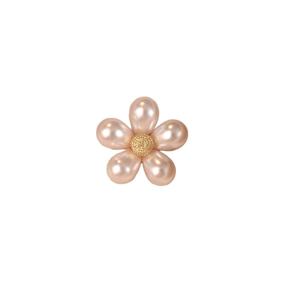 Elegant flower brooch with pearl accents Stornfield