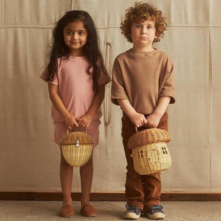Playful hand basket in house design Stornfield