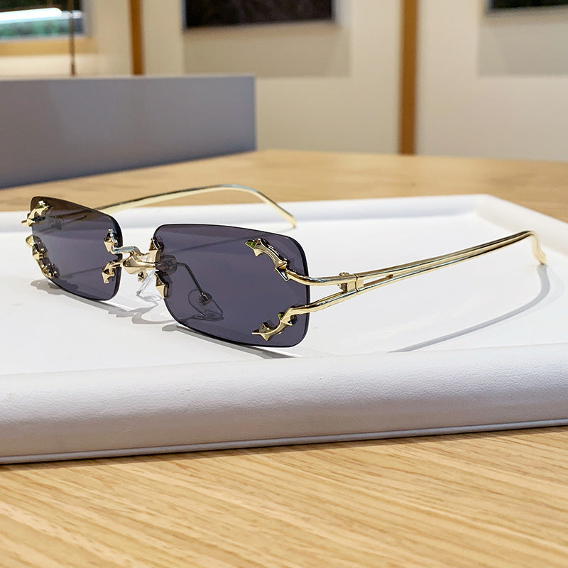 Women's fashionable sunglasses with delicate metal frame and transparent lenses Stornfield