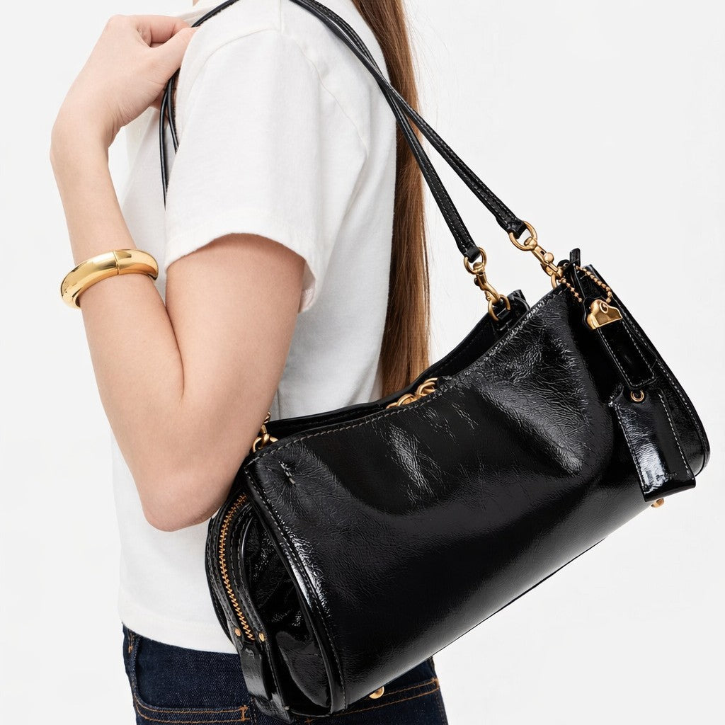 Elegant Leather Shoulder Bag