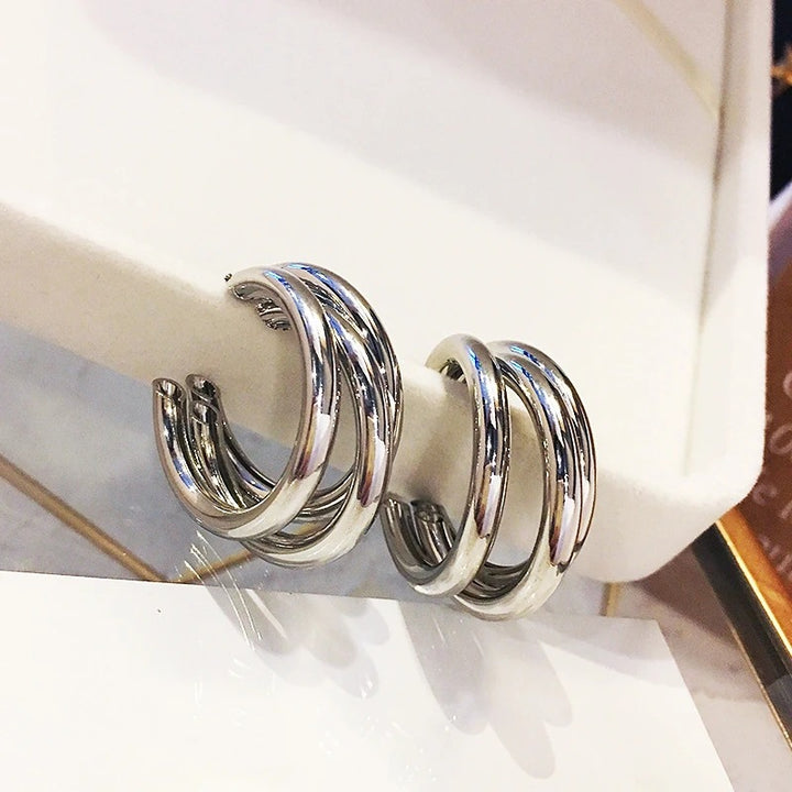 Fashionable Hoop Earrings Made of High-Quality, Polished Metal Stornfield