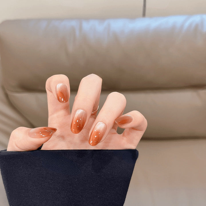 Artificial nails with ombre effect Stornfield