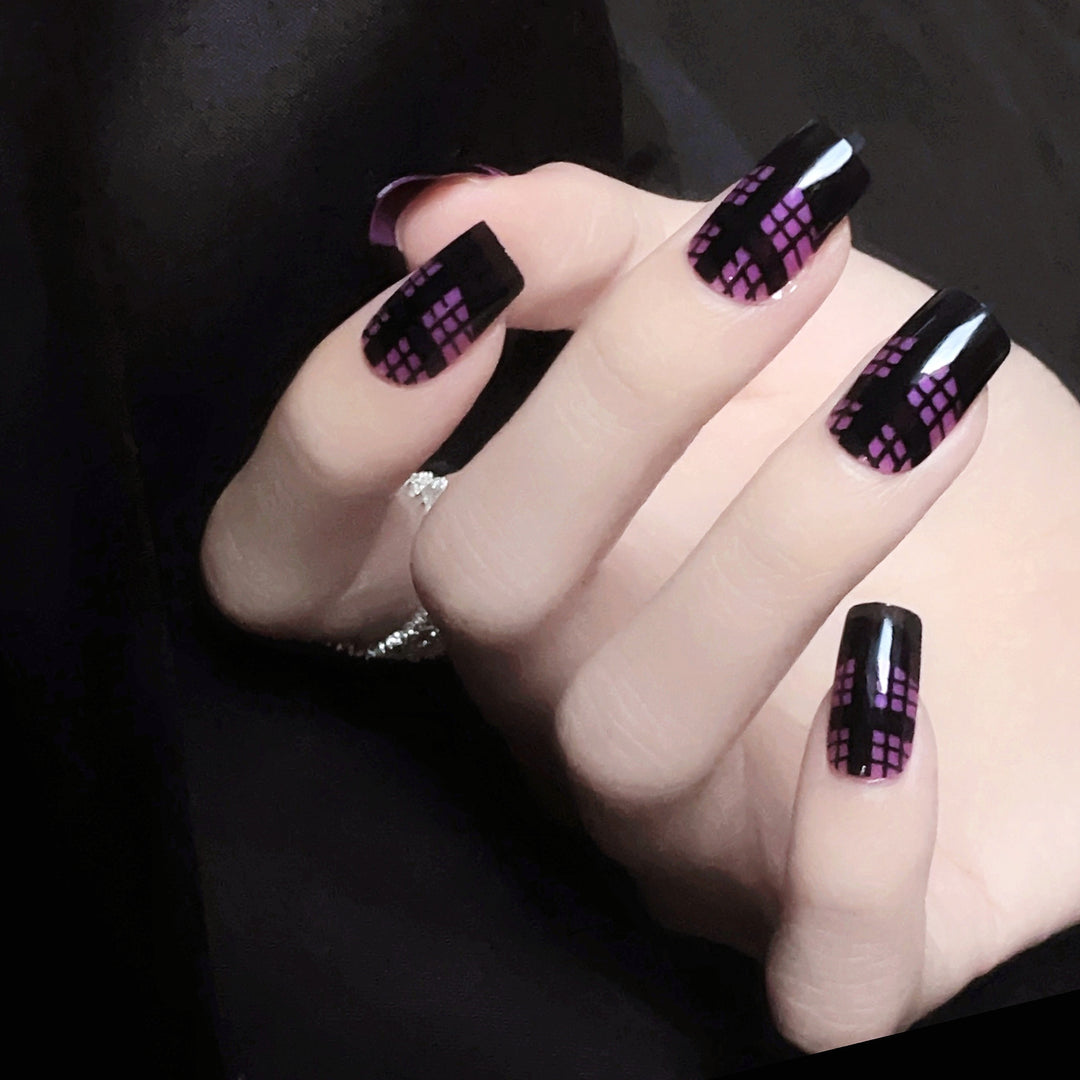 Artistic Graphic Press-On Nail Set