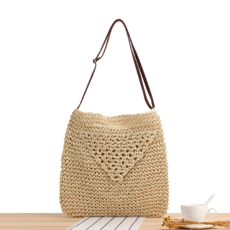 Beach bag with handwoven design Stornfield