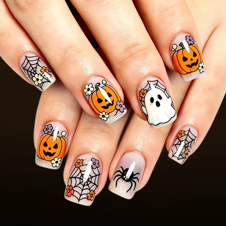 Art nail set with festive Halloween designs Stornfield