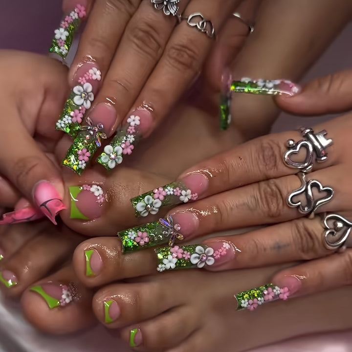 Floral Fantasy Press-On Nail Set Stornfield