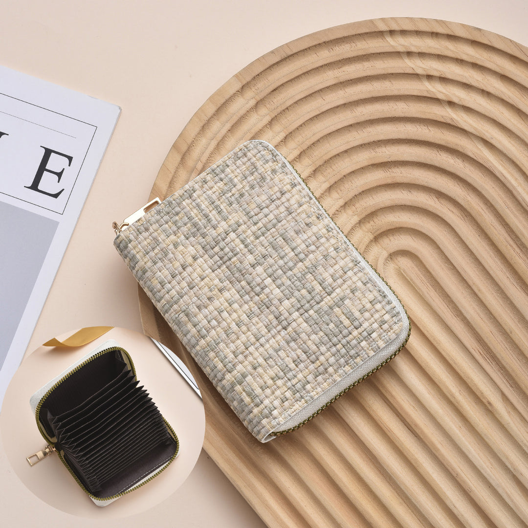 Stylish Multi-Functional Zip Wallet