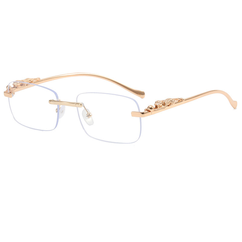 Women Designer Sunglasses with Fine Metal Frame and Luxurious Details Stornfield