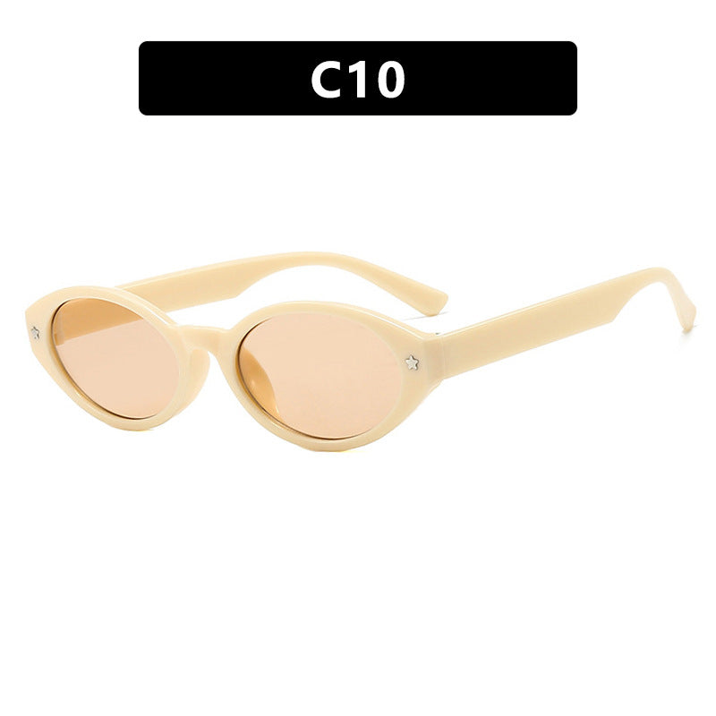 Women's Cat-Eye Sunglasses with Elegant Carry Bag Design Stornfield