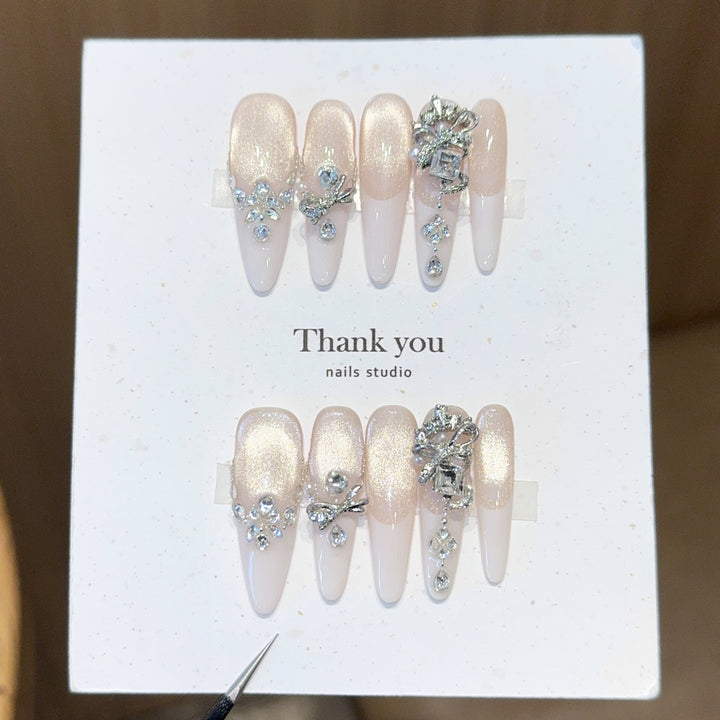 Elegant application of artificial nails Stornfield