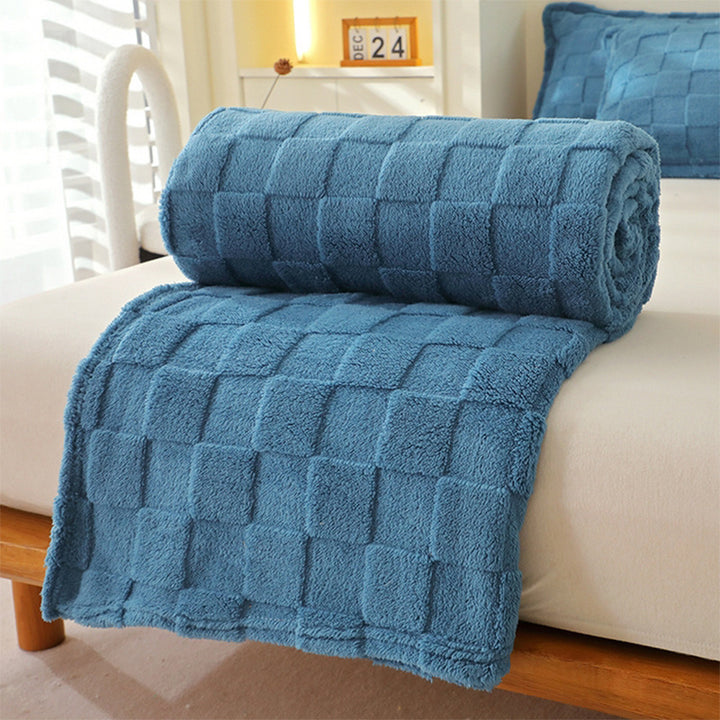 Women Soft and Breathable Plaid Blanket Stornfield