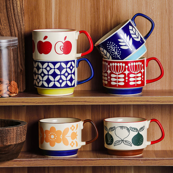 Ceramic mug with retro polka dot design and ergonomic handle