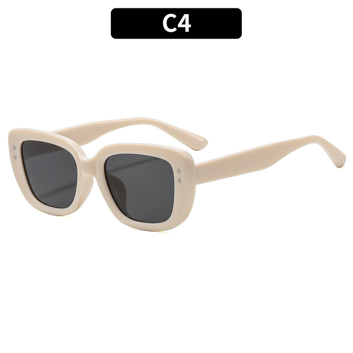 Vintage-Inspired Oversized Square Sunglasses