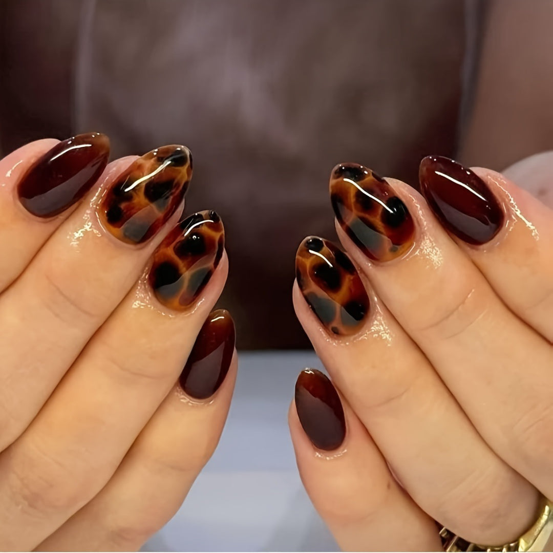 Glossy Natural Look Illusion Nail Set Stornfield
