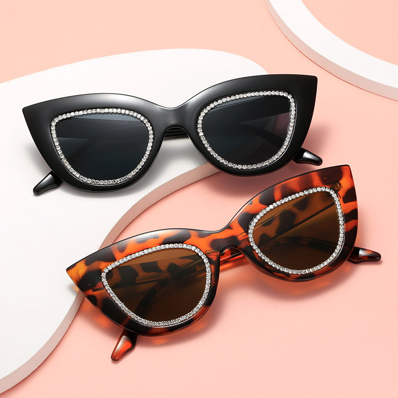 Ladies Cat-Eye Sunglasses with Sparkling Accents Stornfield