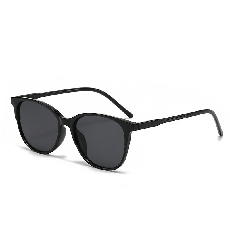Women's fashionable and comfortable glasses with clear frame Stornfield