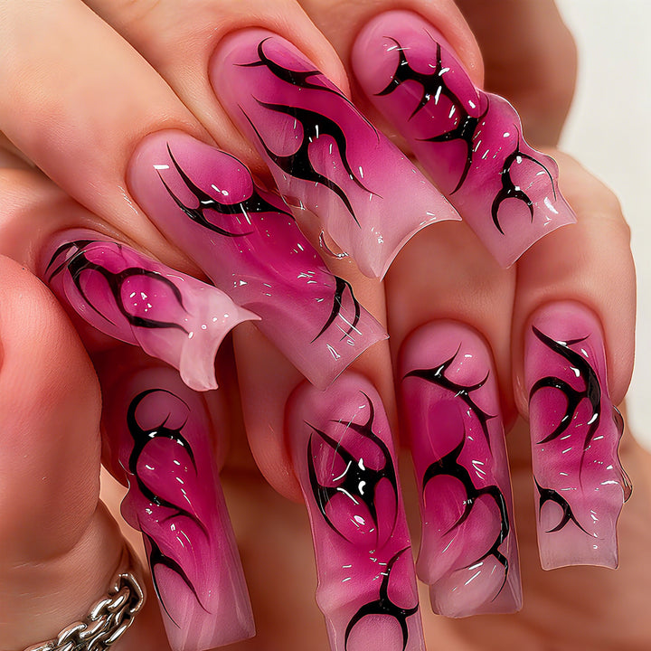 Artifical nails with floral and artistic design Stornfield