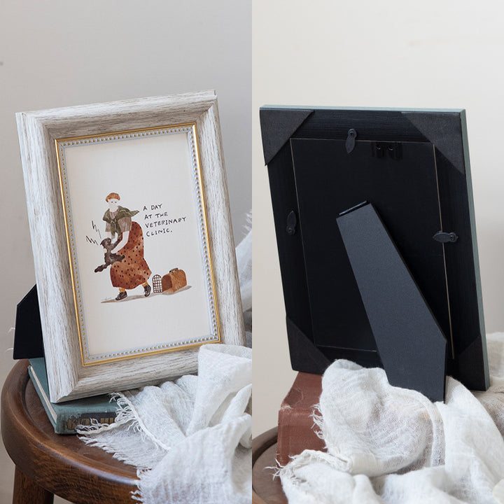 Elegant Classic Picture Frame