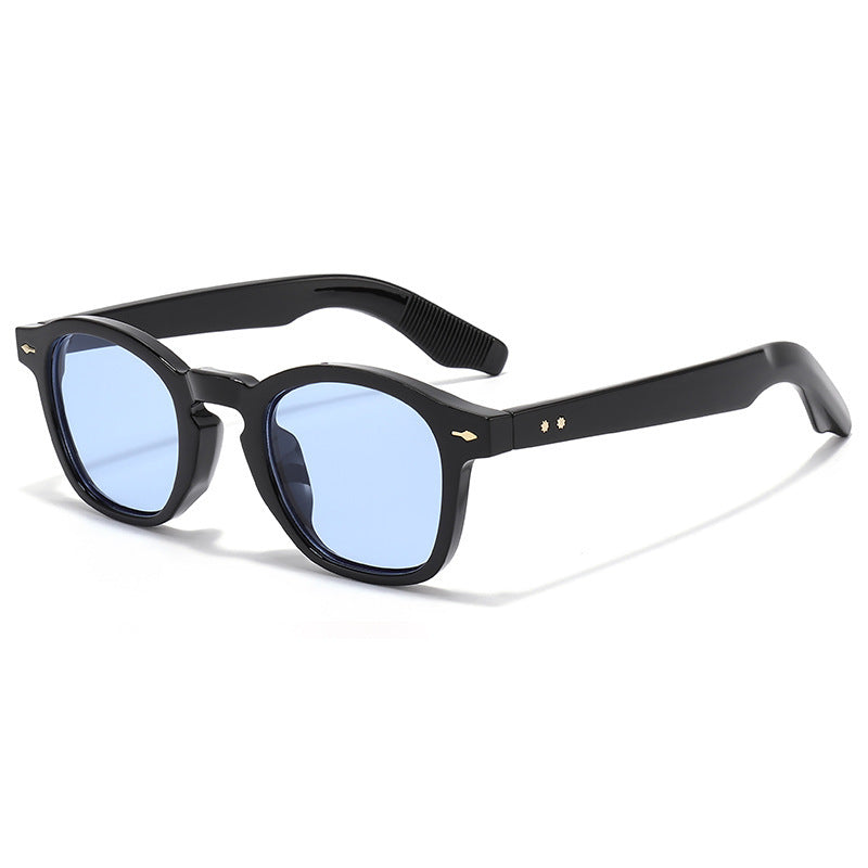 Vintage-Inspired Tortoiseshell Sunglasses Stornfield