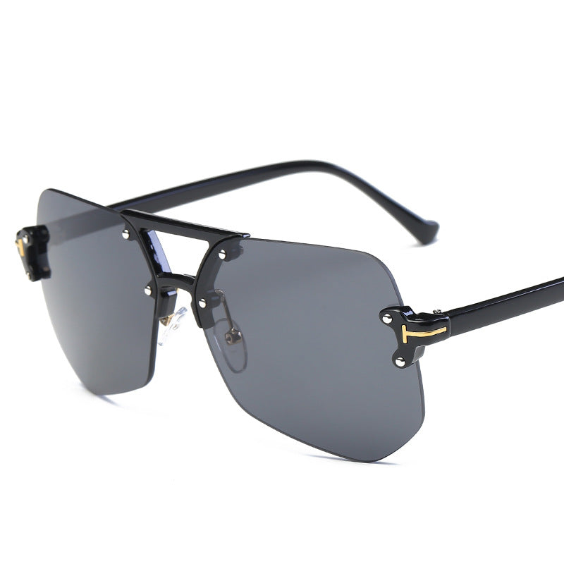 Ladies' Fashion Sunglasses in Futuristic Design Stornfield