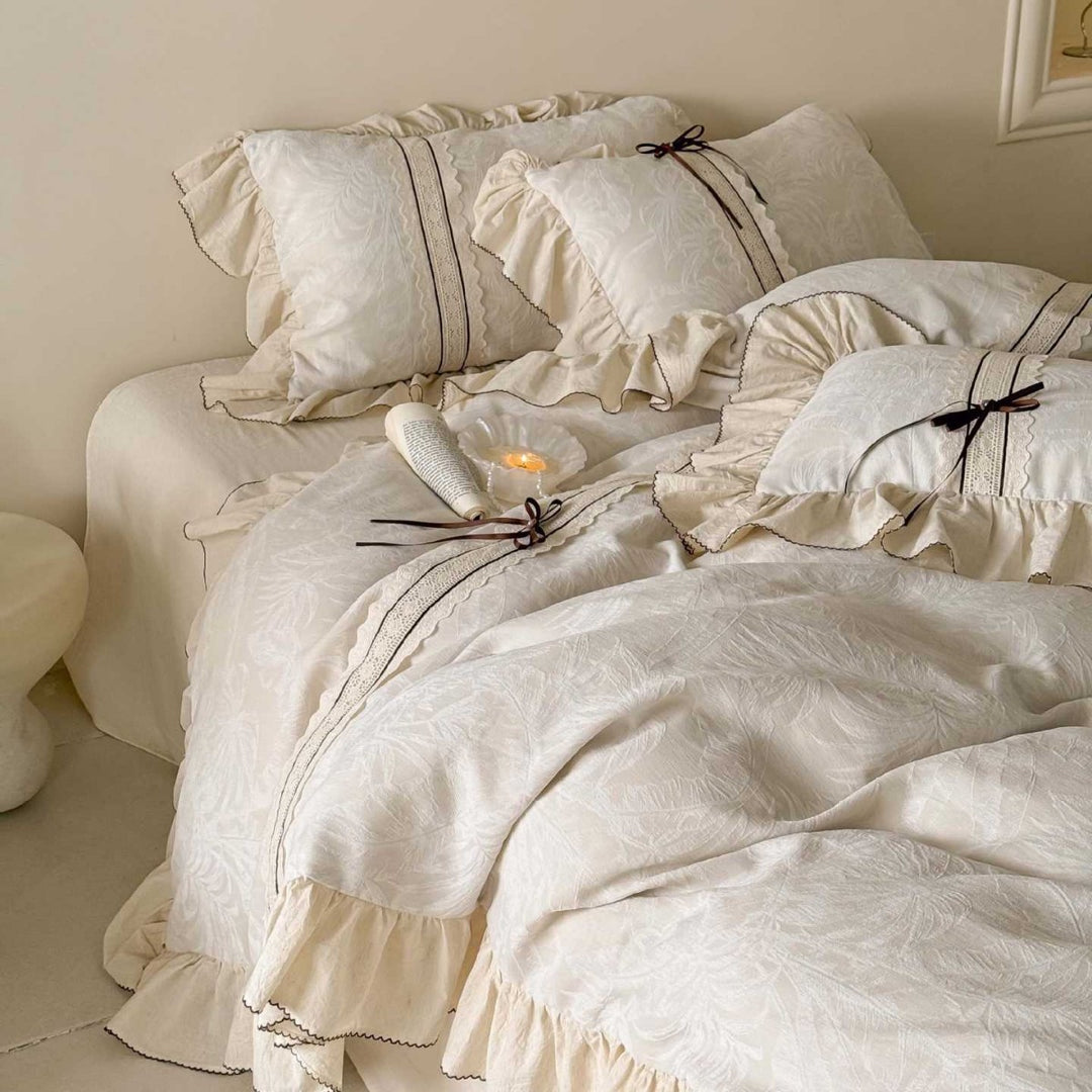 Ruffled Jacquard Cotton Duvet Cover Set with Frilled Bedskirt and Contrast Ribbon Bows