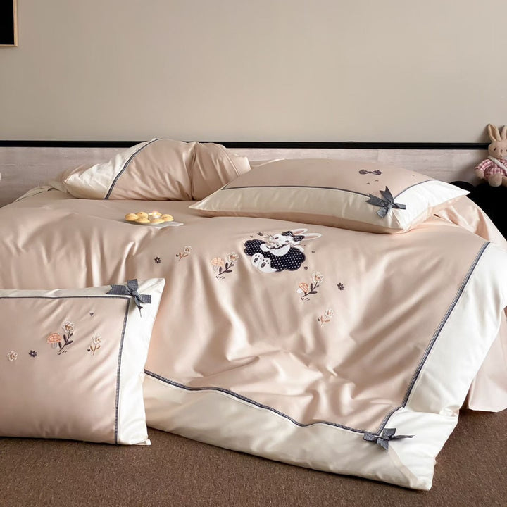 Children's Embroidered Bunny Appliqué Duvet Cover Set with Bow-Tie Corners