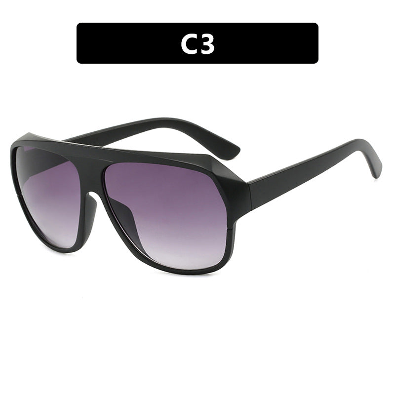 Ladies' fashionable oversized sunglasses with sporty design Stornfield