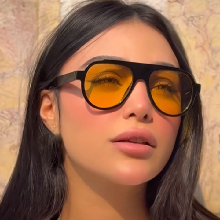 Women Vintage-Style Sunglasses with Elegant Plastic Frame in Leopard Pattern Stornfield