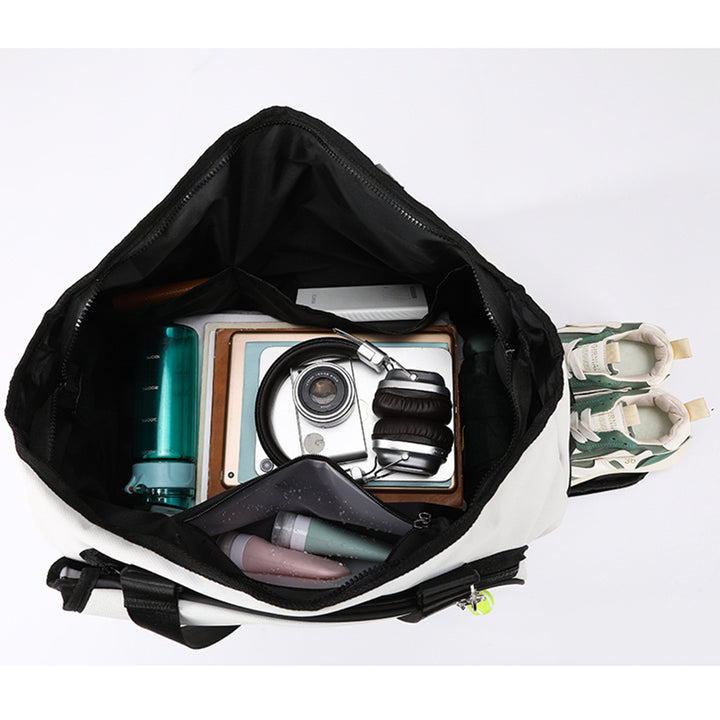 Versatile sports and travel bag with innovative storage Stornfield